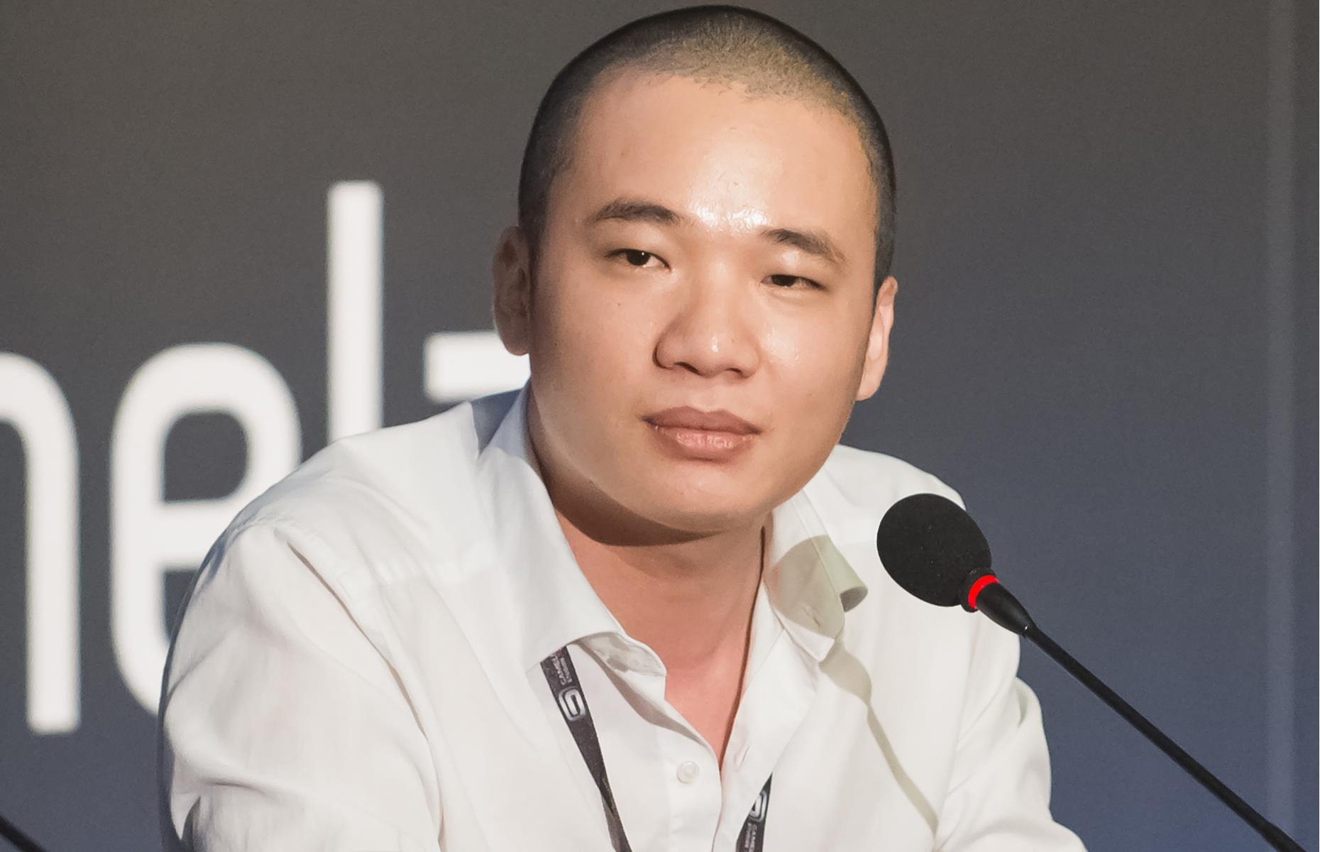 Từ 